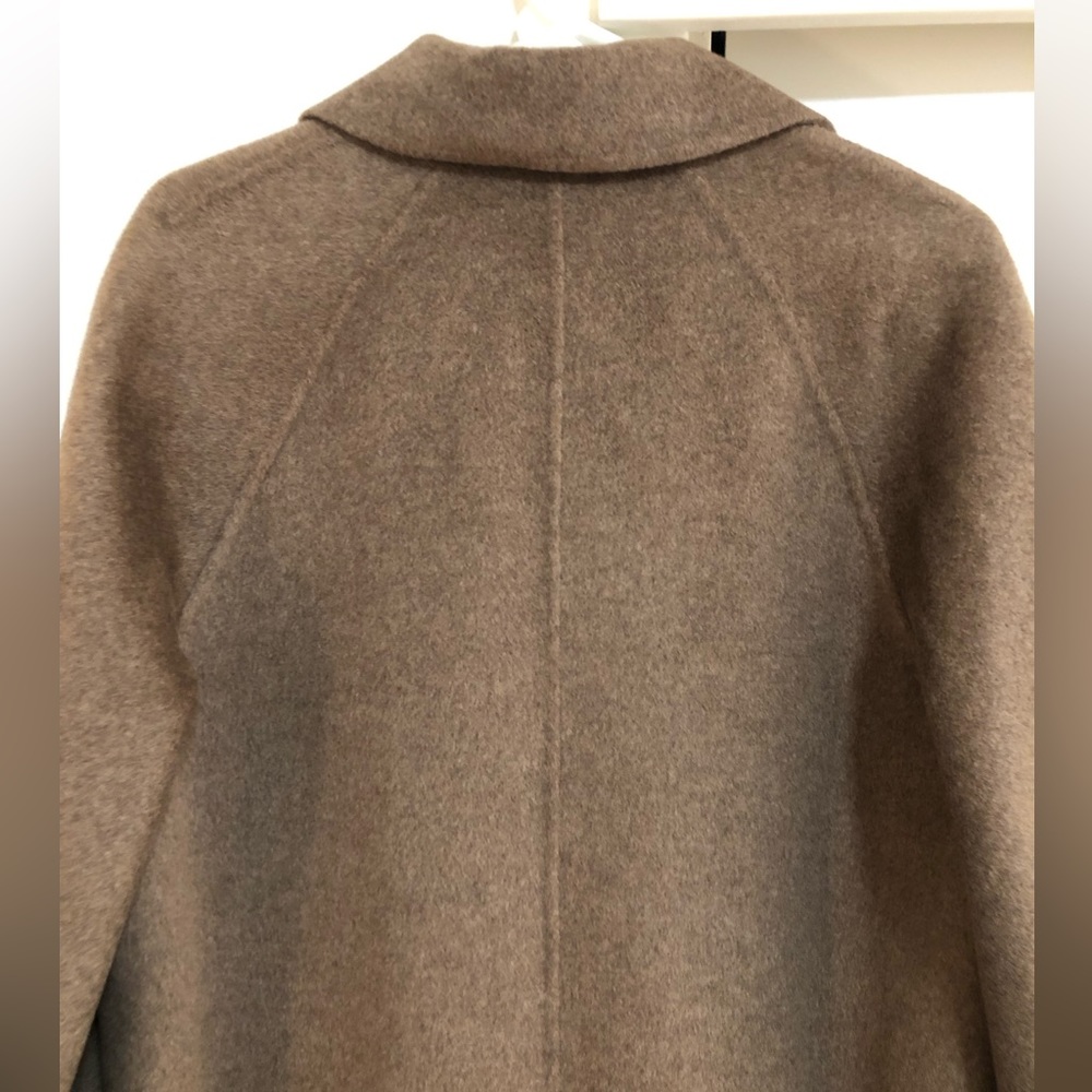 Elegant Brown Women's Coat - Picture 5 of 8